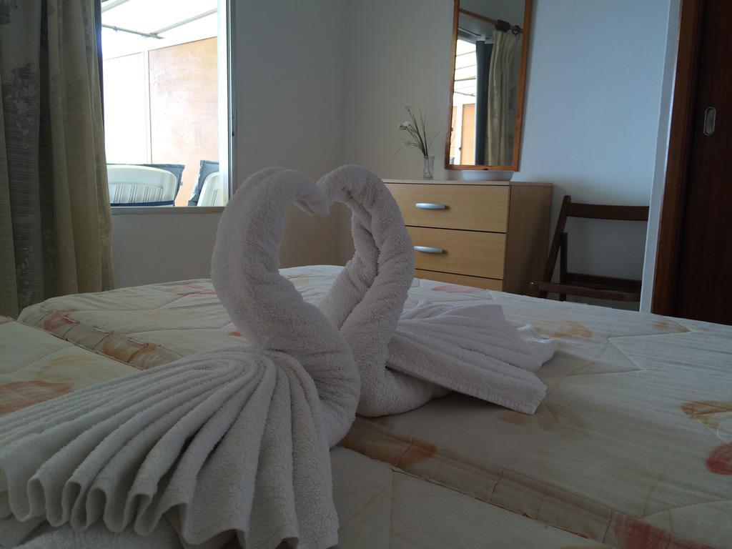 Apartamentos Dominguez Calera Szoba fotó
