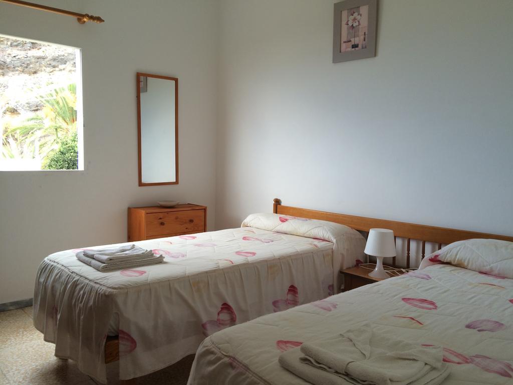 Apartamentos Dominguez Calera Szoba fotó